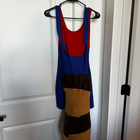 Super Mario Tanooki Costume with Tail - Picture 4 of 4